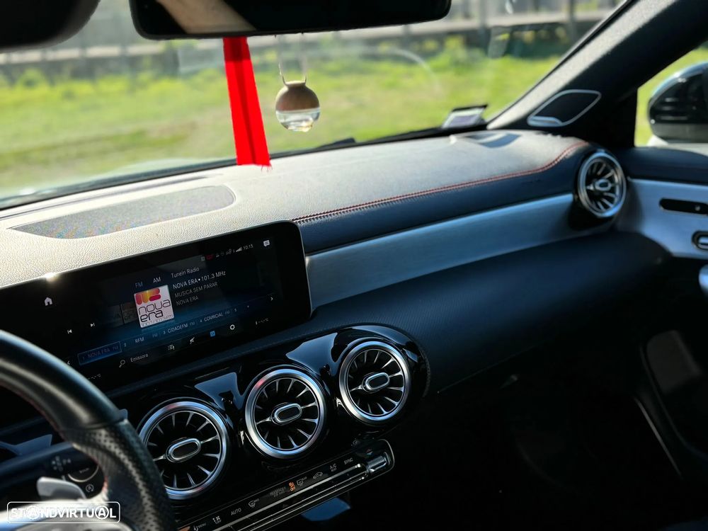 Mercedes-Benz CLA 220 d Shooting Brake AMG Line Aut. - 9