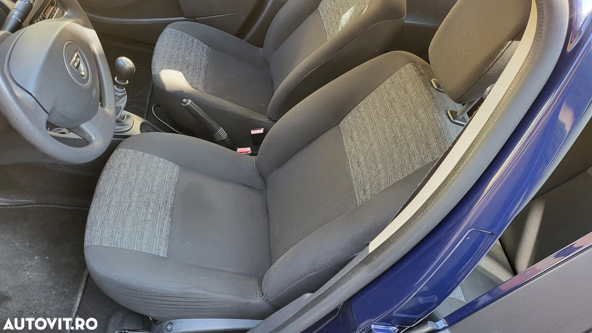 Dacia Duster 1.6 16V 4x4 Ambiance - 25