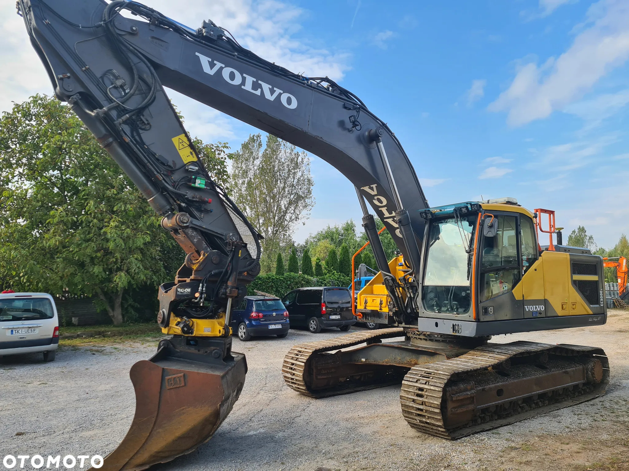 Hitachi ZX 300 LC-6 - 14