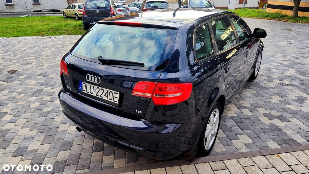 Audi A3 Sportback 1.6 Ambition - 8