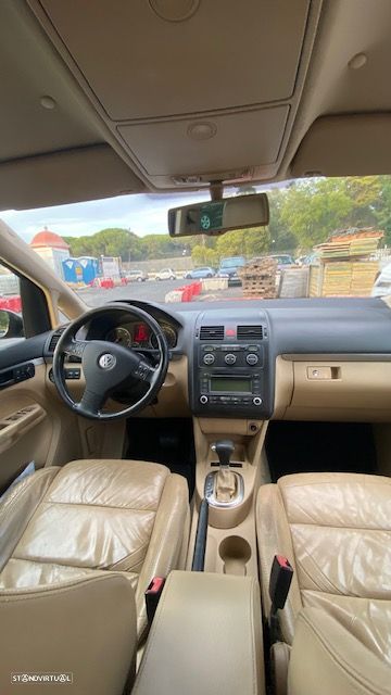 VW Touran - 4