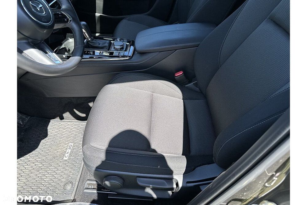 Mazda CX-30 - 13