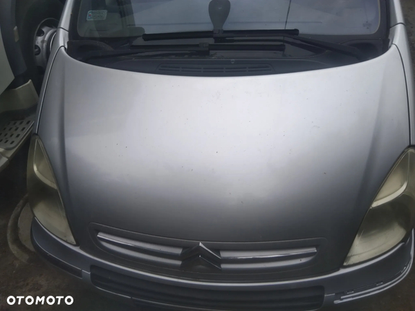 Citroen Xsara Picasso maska srebna