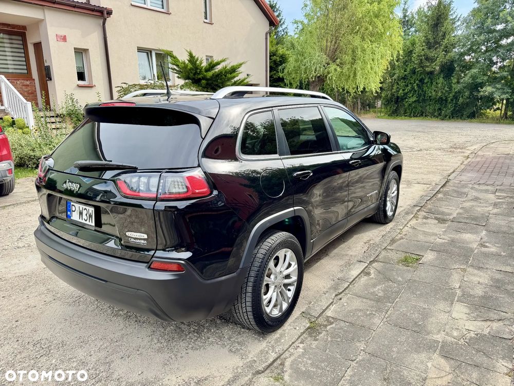 Jeep Cherokee - 5