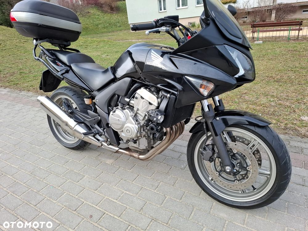 Honda CBF - 11