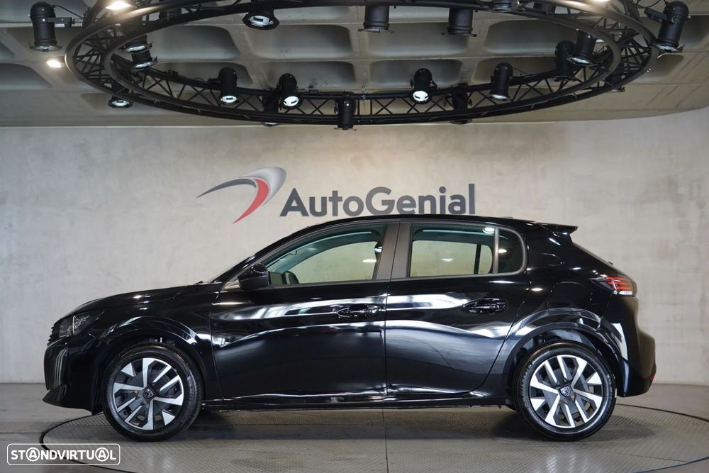 Peugeot 208 - 5