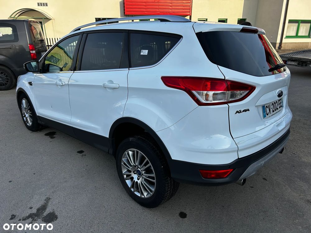 Ford Kuga - 1