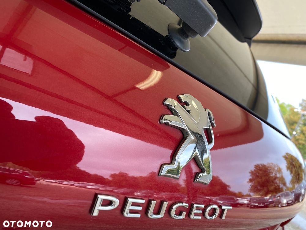 Peugeot 2008 1.6 BlueHDi Style - 38