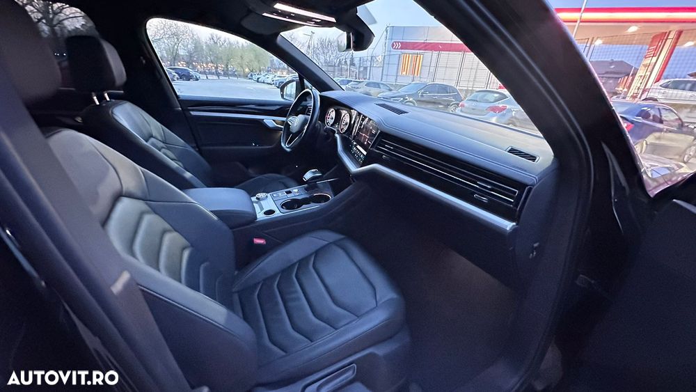 Volkswagen Touareg V6 TDI Elegance - 16