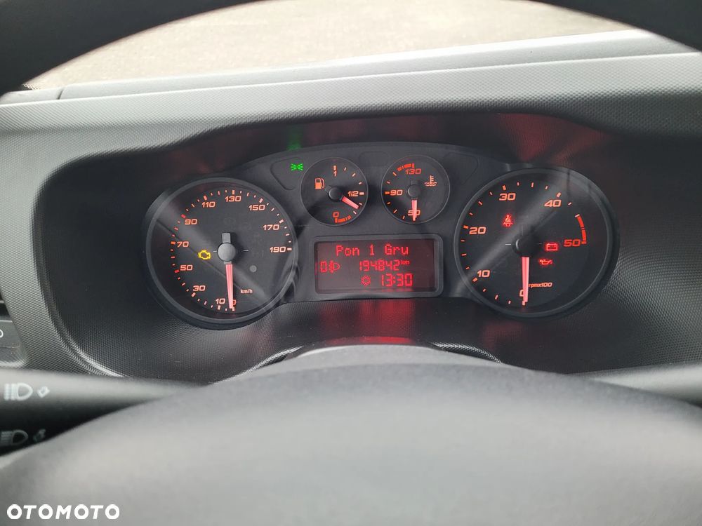 Iveco DAILY 35S14 - 22