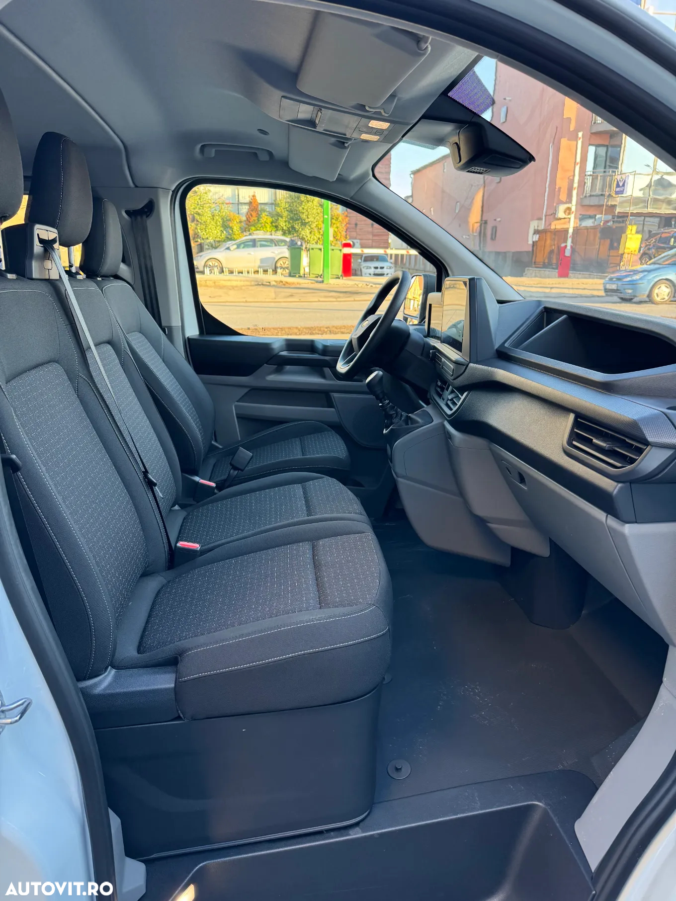 Ford Ford Transit Custom DCIV 320L - 24