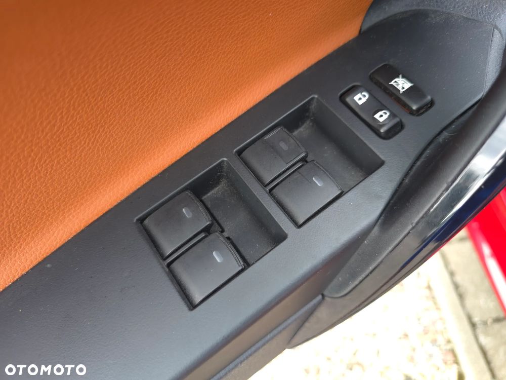 Toyota Auris Hybrid 135 Prestige - 20