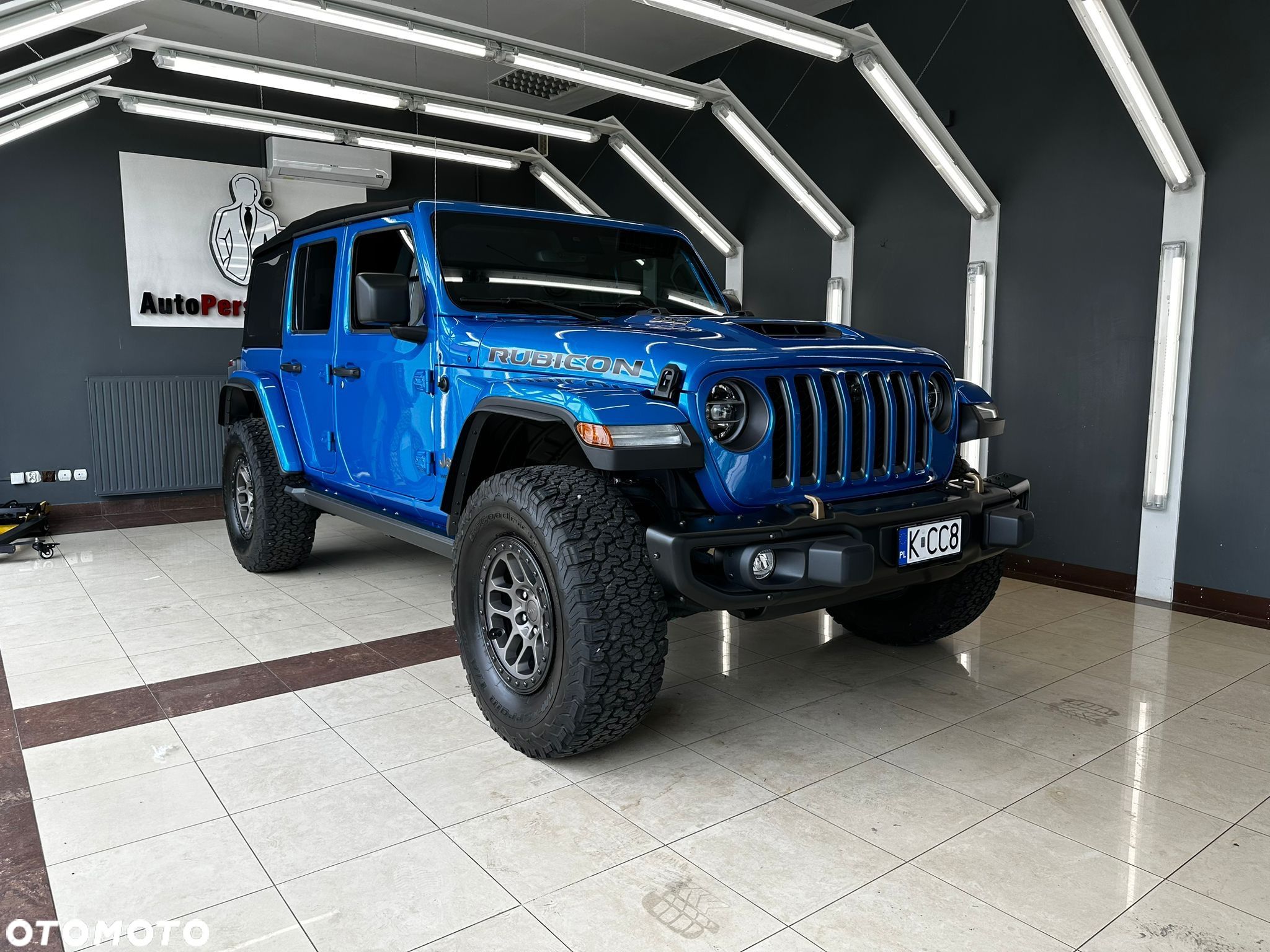 Jeep Wrangler - 1