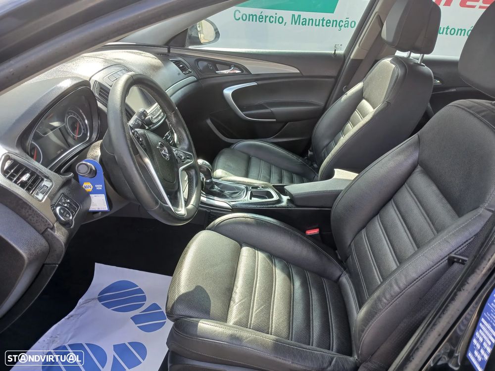 Opel Insignia Sports Tourer - 14