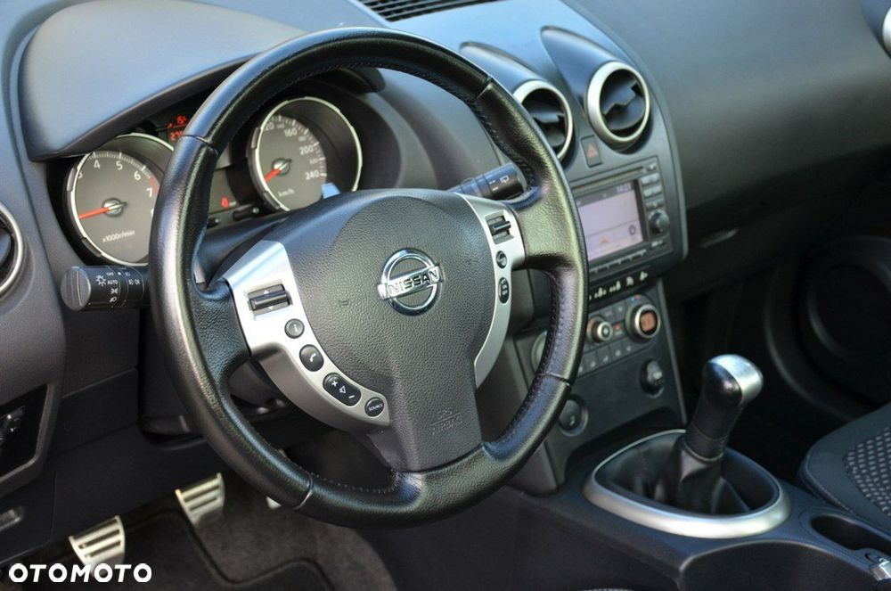 Nissan Qashqai - 22