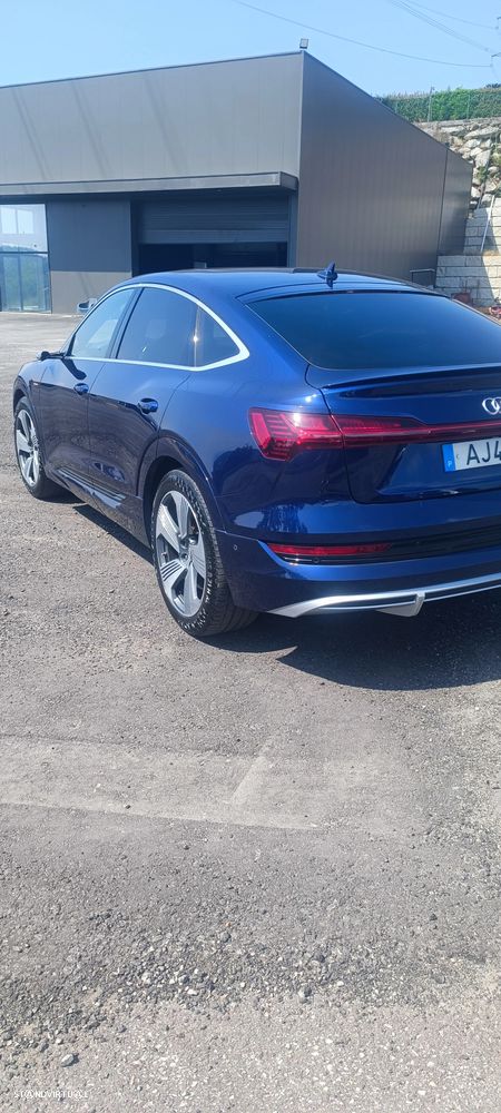 Audi e-tron 50 quattro S line - 4