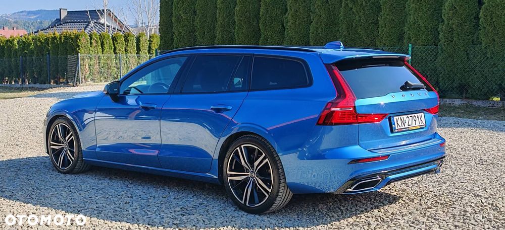 Volvo V60 D4 AWD R-Design - 3