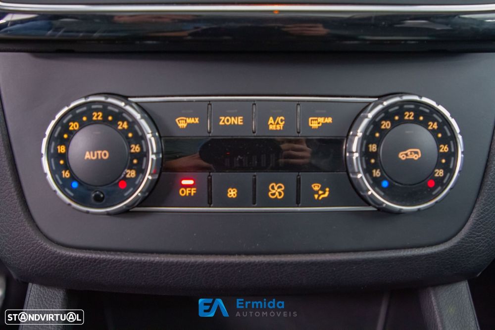 Mercedes-Benz GLE 350 d 4-Matic - 36