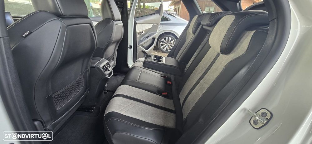 Peugeot 3008 1.6 Hybrid GT Pack e-EAT8 - 16
