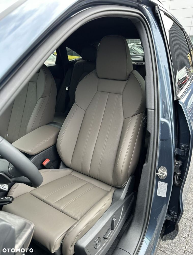 Audi Q5 Sportback - 15