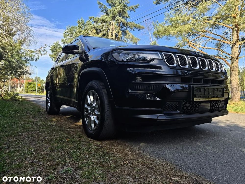 Jeep Compass - 30