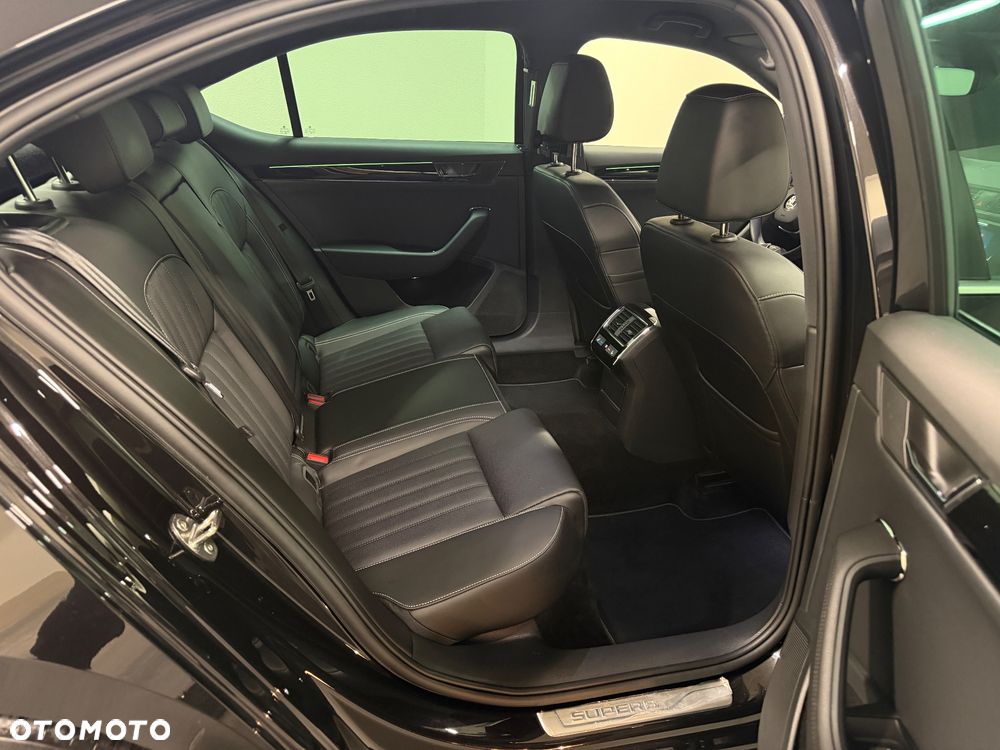 Skoda Superb 2.0 TSI 4x4 L&K DSG - 24