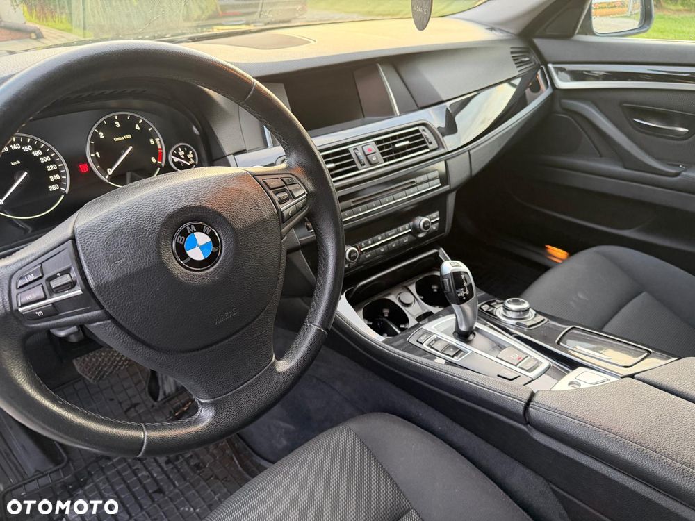 BMW Seria 5 - 12