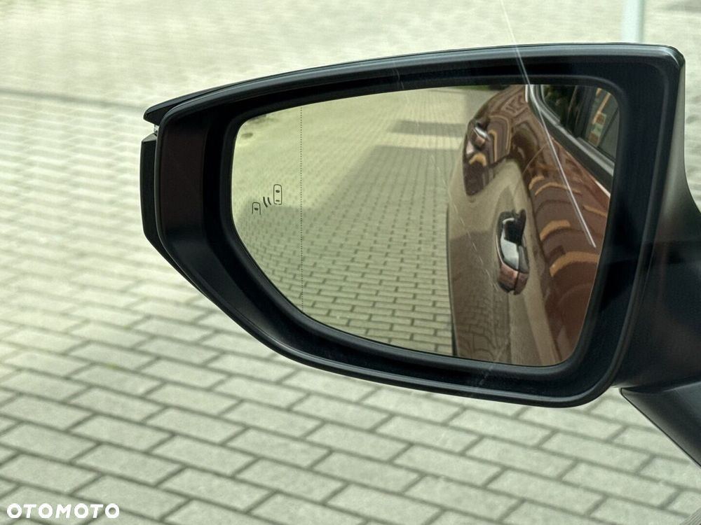 Lexus LBX 1.5 Hybrid - 20