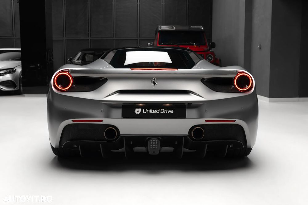 Ferrari 488 GTB - 31