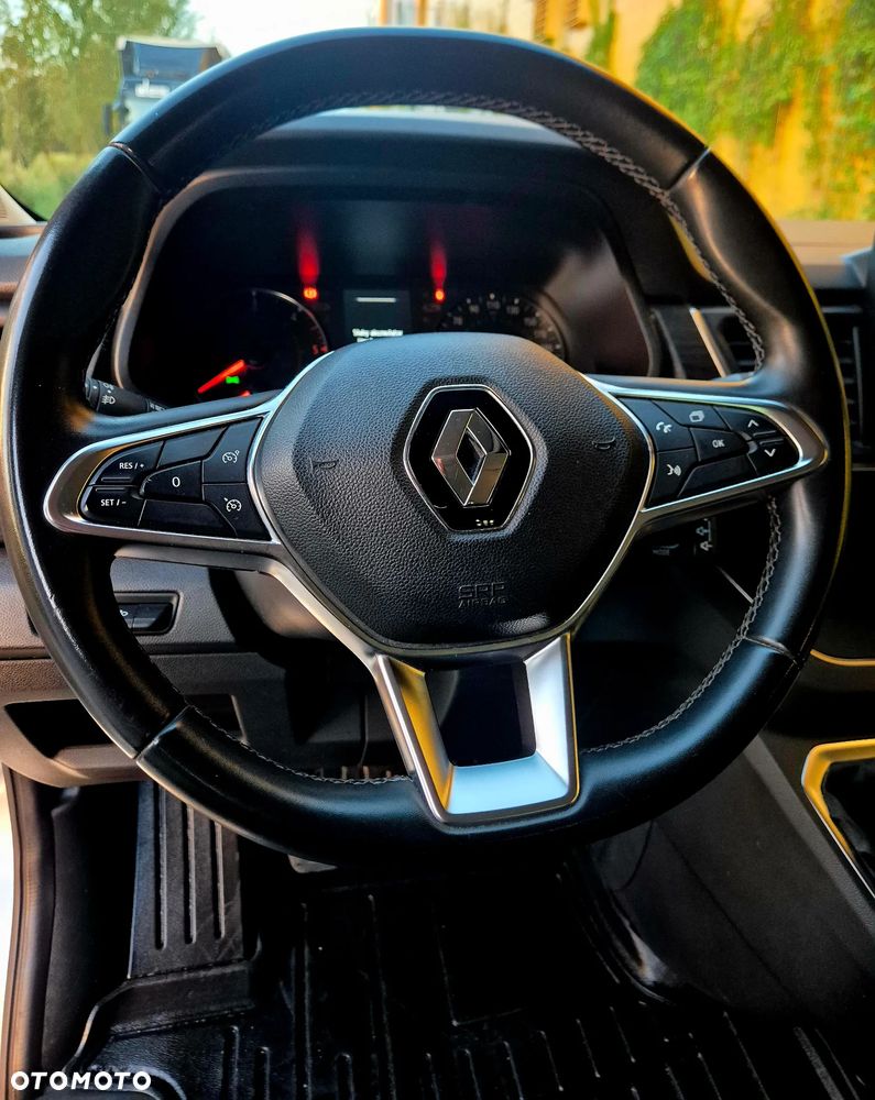 Renault Trafic 2.0 dCi - 28