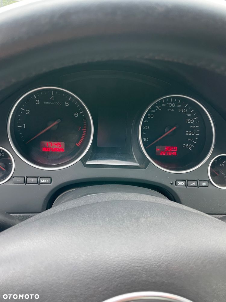 Audi A4 Cabrio 1.8 T - 9