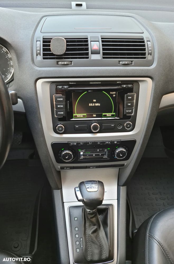 Skoda Octavia 1.8 TSI Elegance DSG - 7