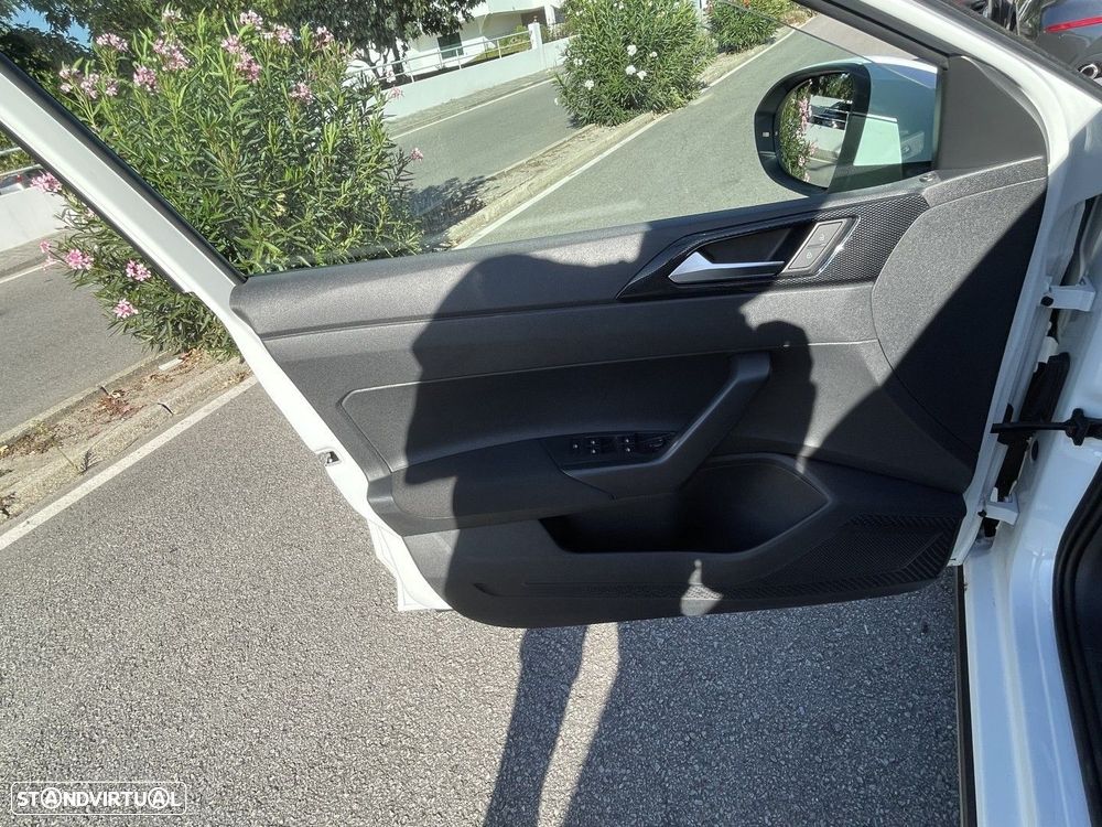 VW Taigo 1.0 TSI Life DSG - 11