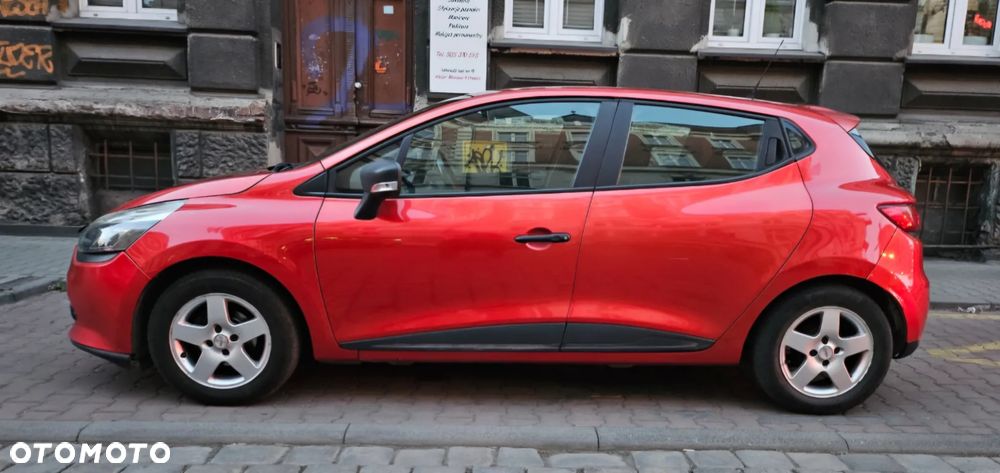 Renault Clio 1.2 16V Alize - 2