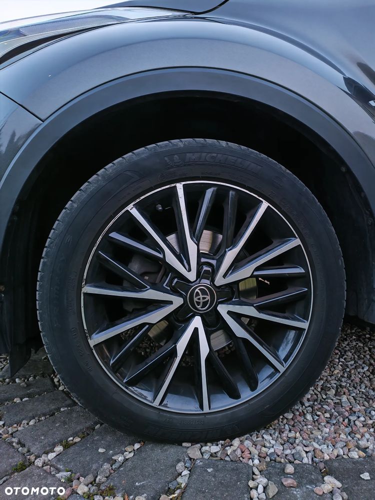Toyota C-HR 1.2 T Prestige - 19
