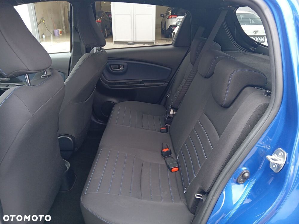 Toyota Yaris - 13