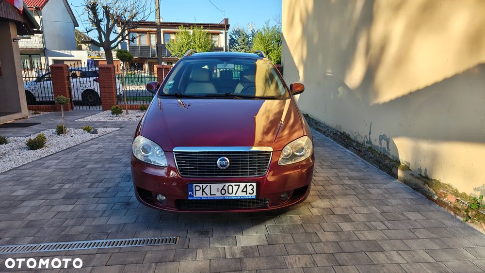 Fiat Croma 1.9 JTD Emotion - 2