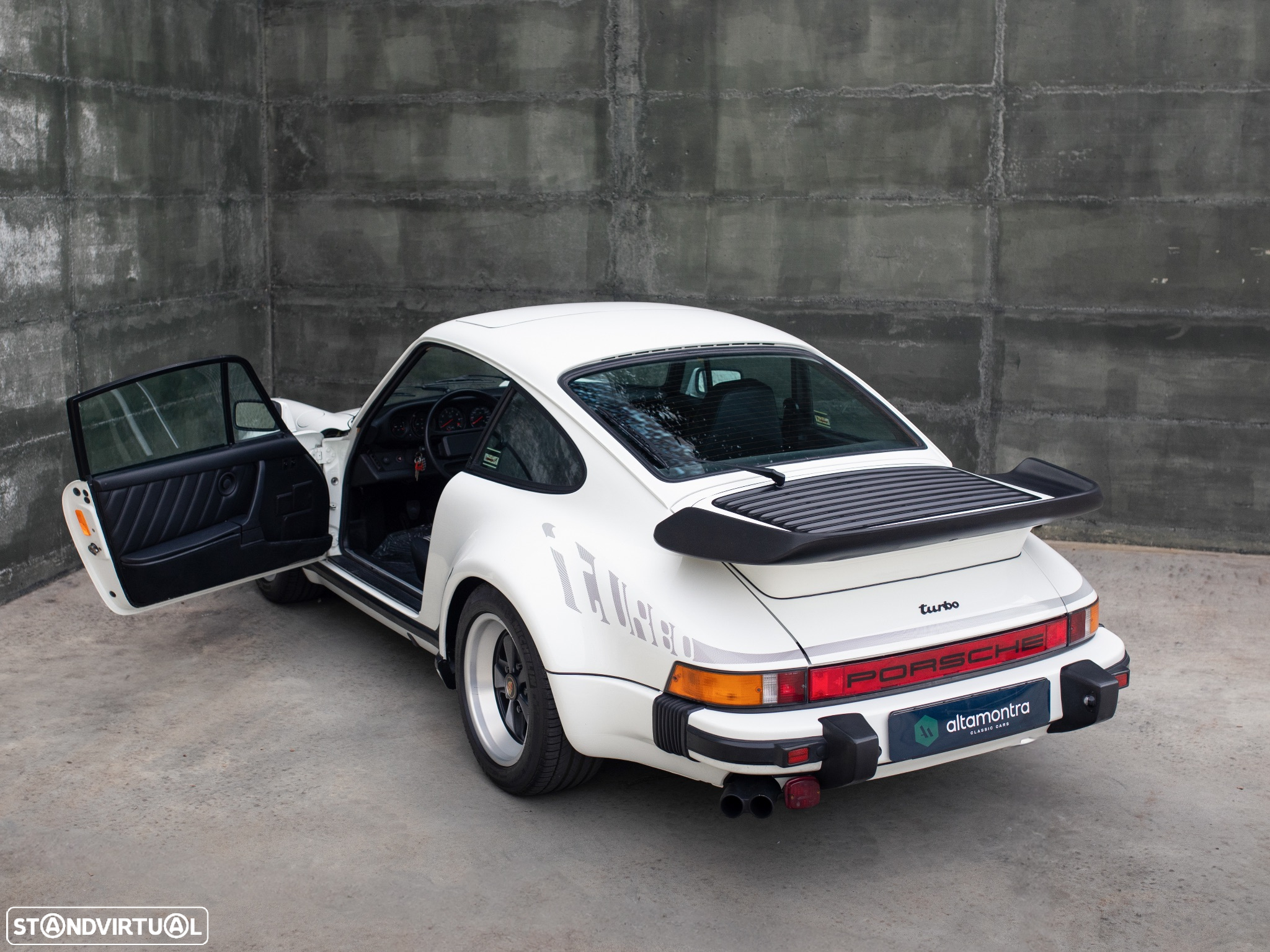 Porsche 911 Série G 930 Turbo - 19