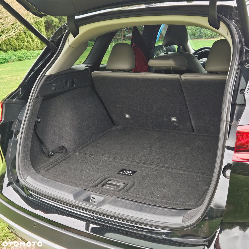Infiniti QX50 - 14