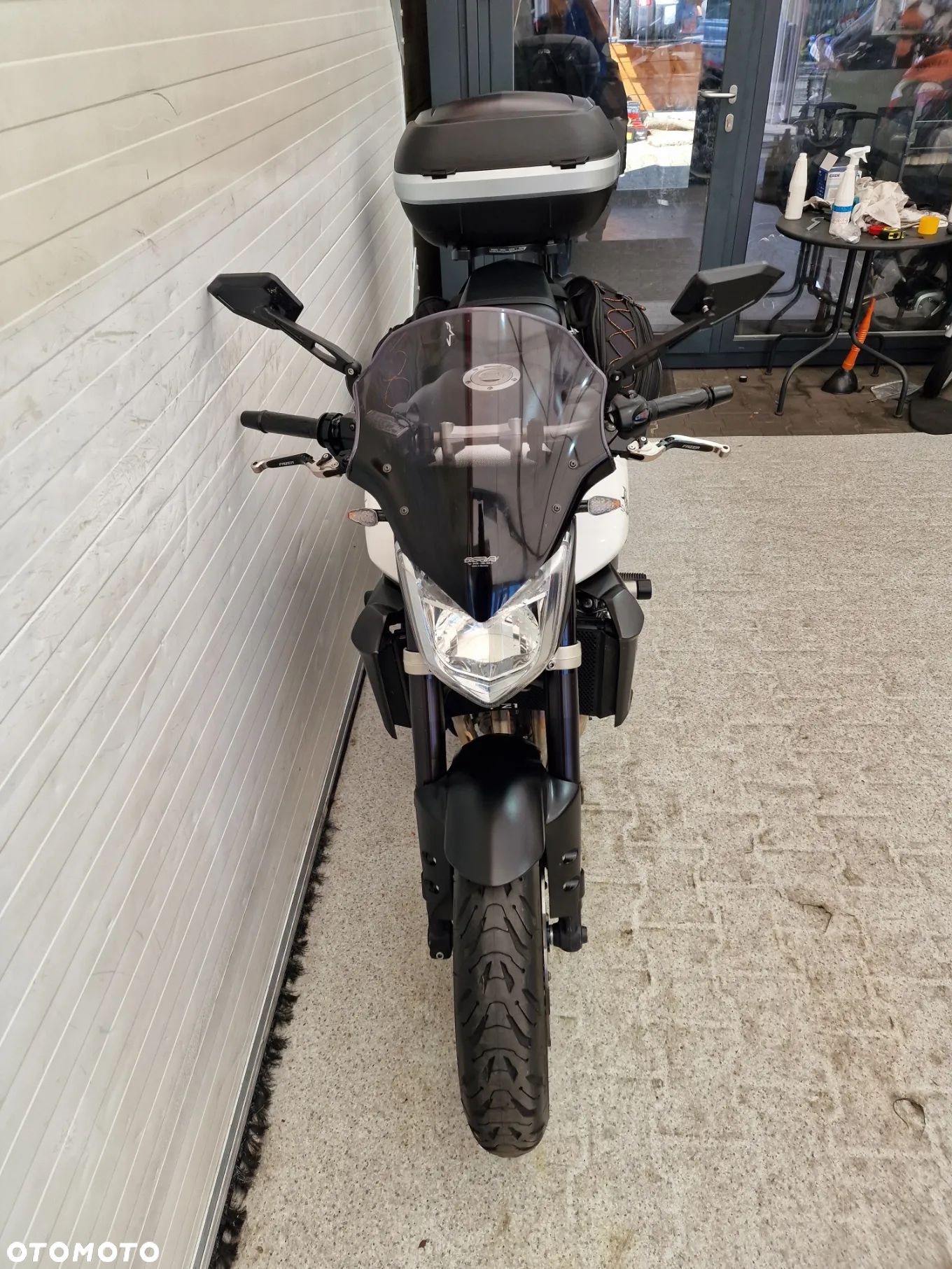 Yamaha FZ - 14