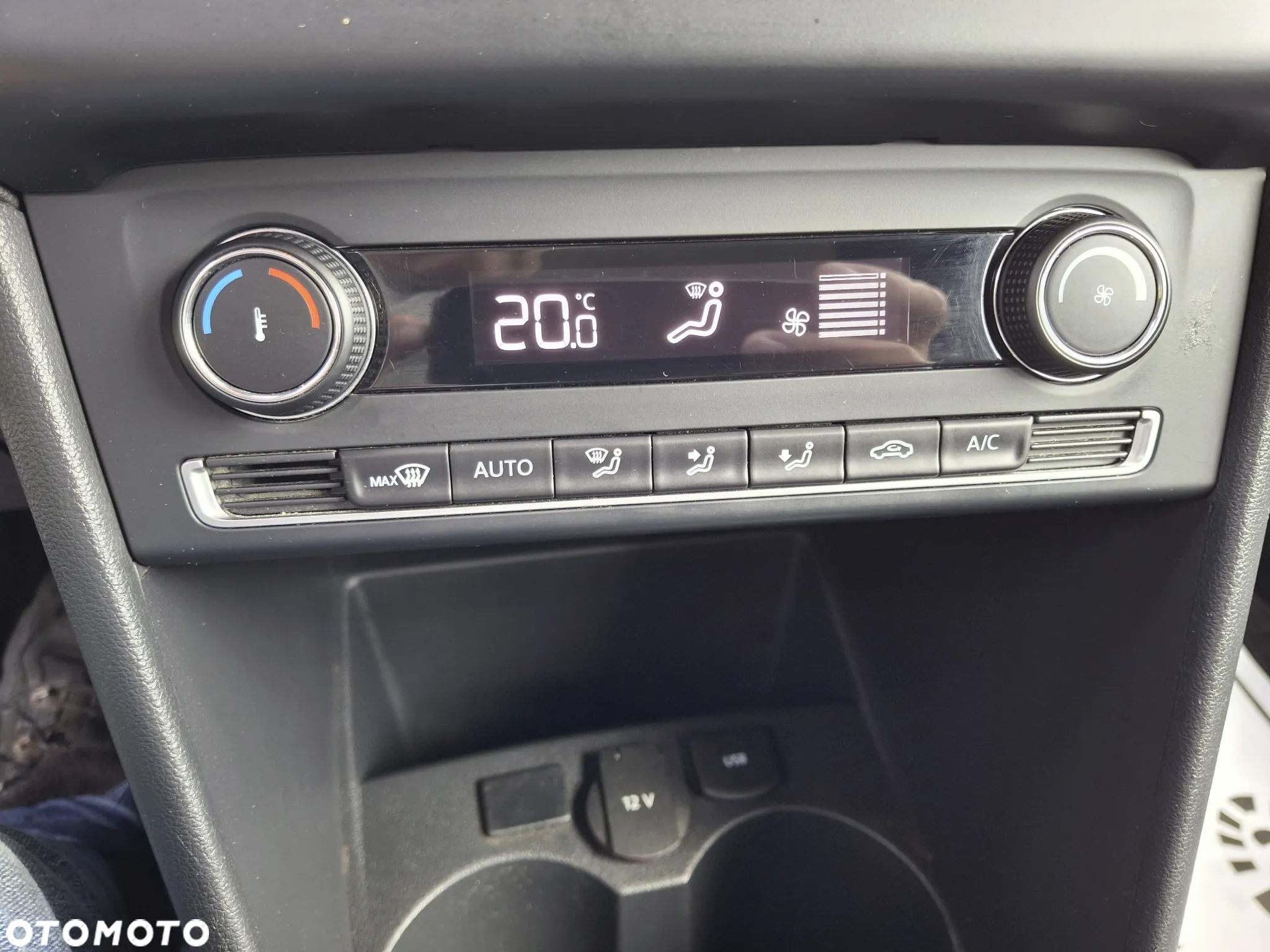 Volkswagen Polo 1.4 TDI (Blue Motion Technology) Highline - 23