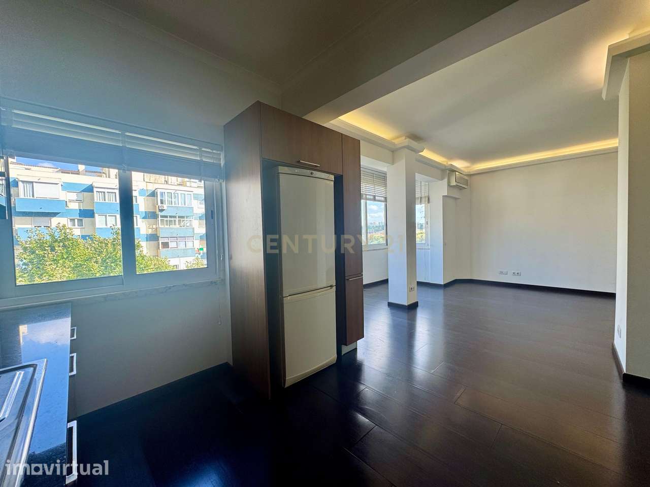 Apartamento Renovado T2 em Santa Clara, Lisboa - Grande imagem: 5/17
