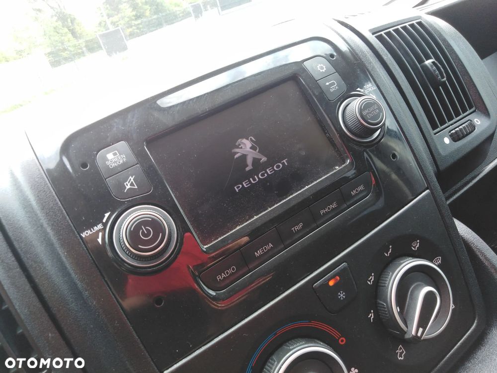 Peugeot BOXER L3H2 BRYGADÓWKA 7 OSÓB KLIMA KAMERA TEMPOMAT NR.116 - 26
