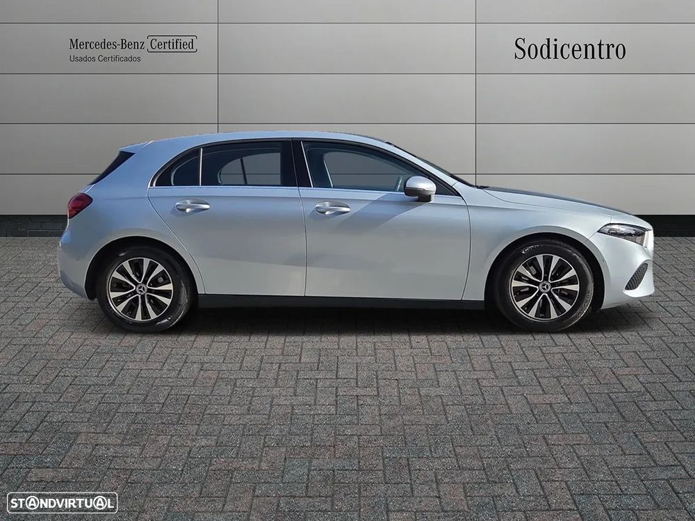 Mercedes-Benz A 200 Standard - 9