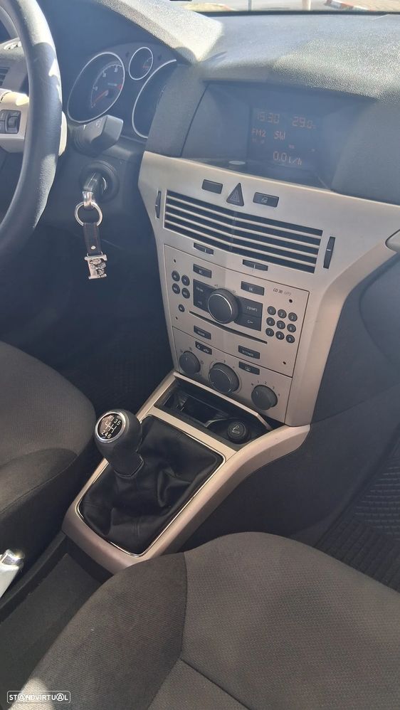 Opel Astra 1.3 CDTi Cosmo - 6