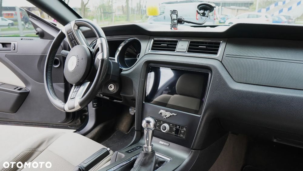 Ford Mustang 3.7 V6 - 19