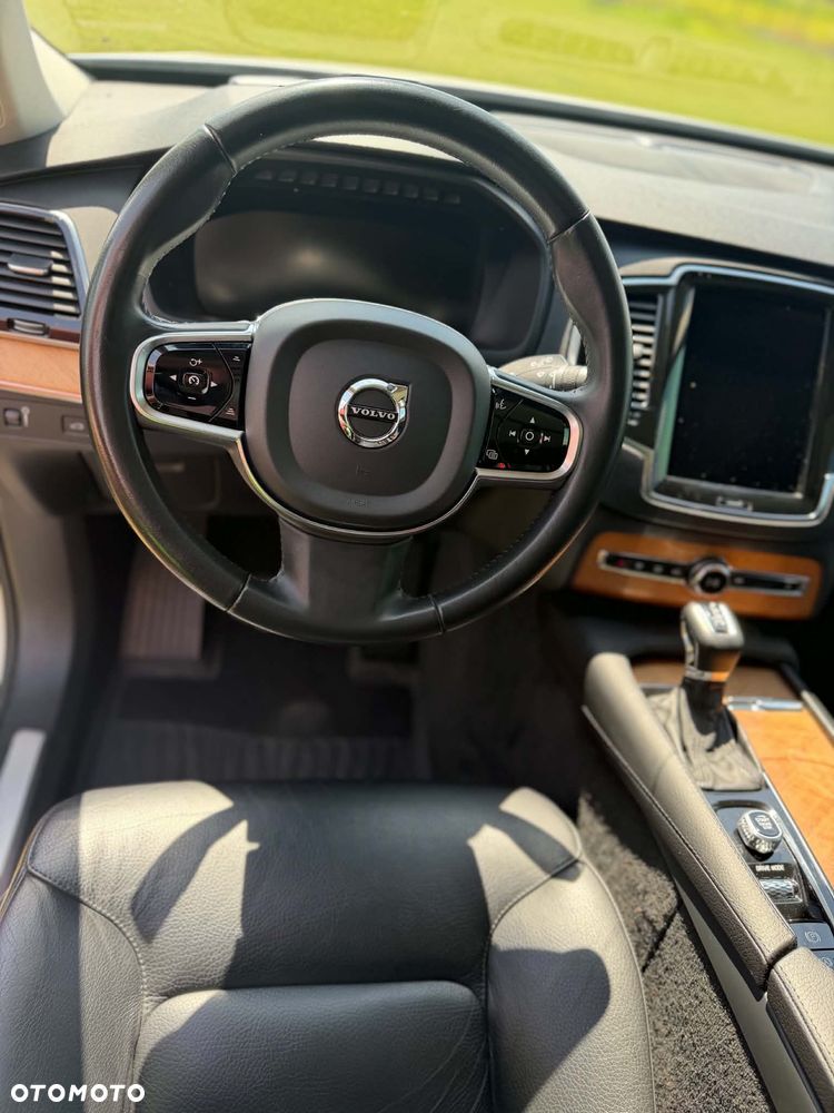 Volvo XC 90 T6 AWD Momentum 7os - 11