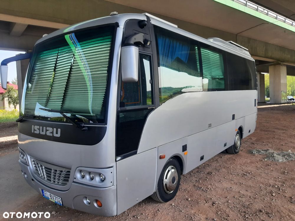 Isuzu kamper turquoise - 3