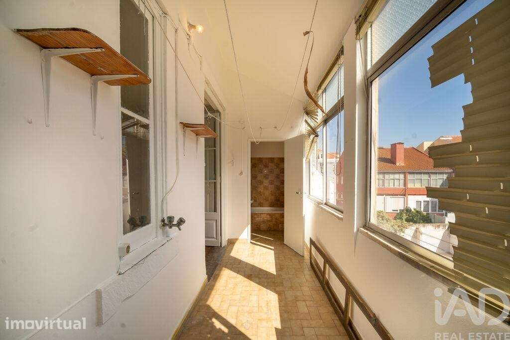 Apartamento T4 em Campolide de 86 m2 - Grande imagem: 4/27