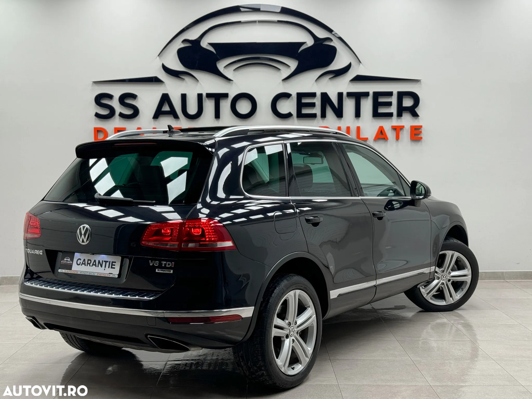 Volkswagen Touareg V6 TDI BMT Supreme Plus - 3